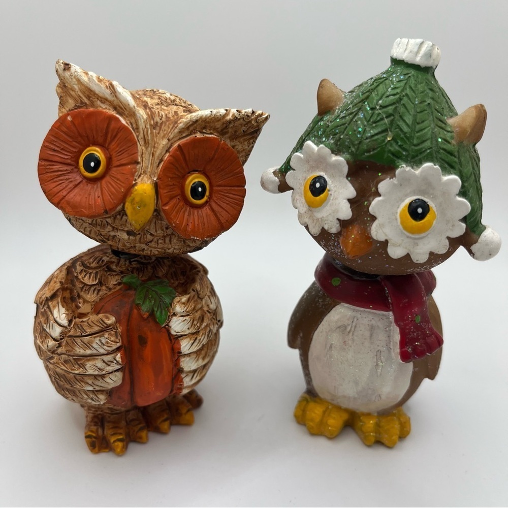 Two adorable hand painted owl bobble head figurines. - Picture 2 of 10